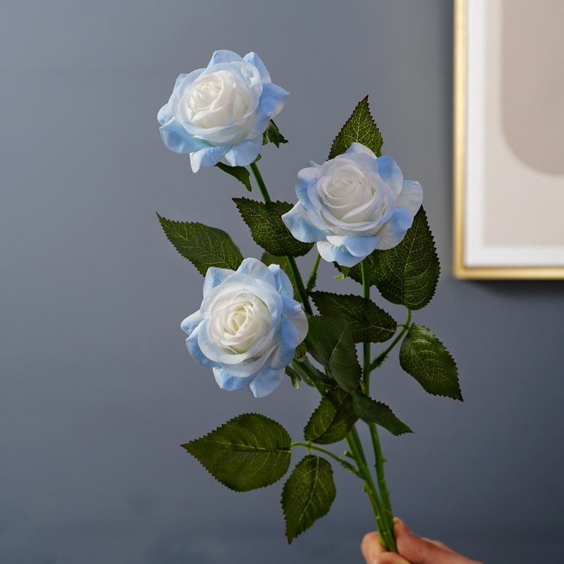 Bouquet de 3 fleurs bleues